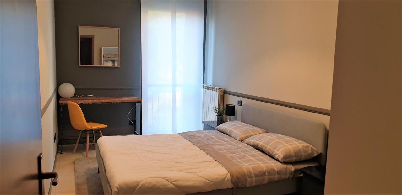 Welcome Brescia Apartments - Volta Bagian luar foto