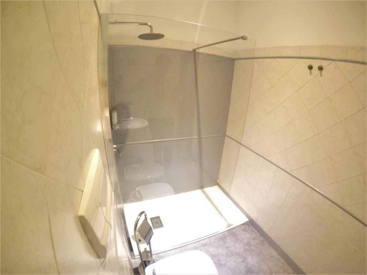 Welcome Brescia Apartments - Volta Bagian luar foto