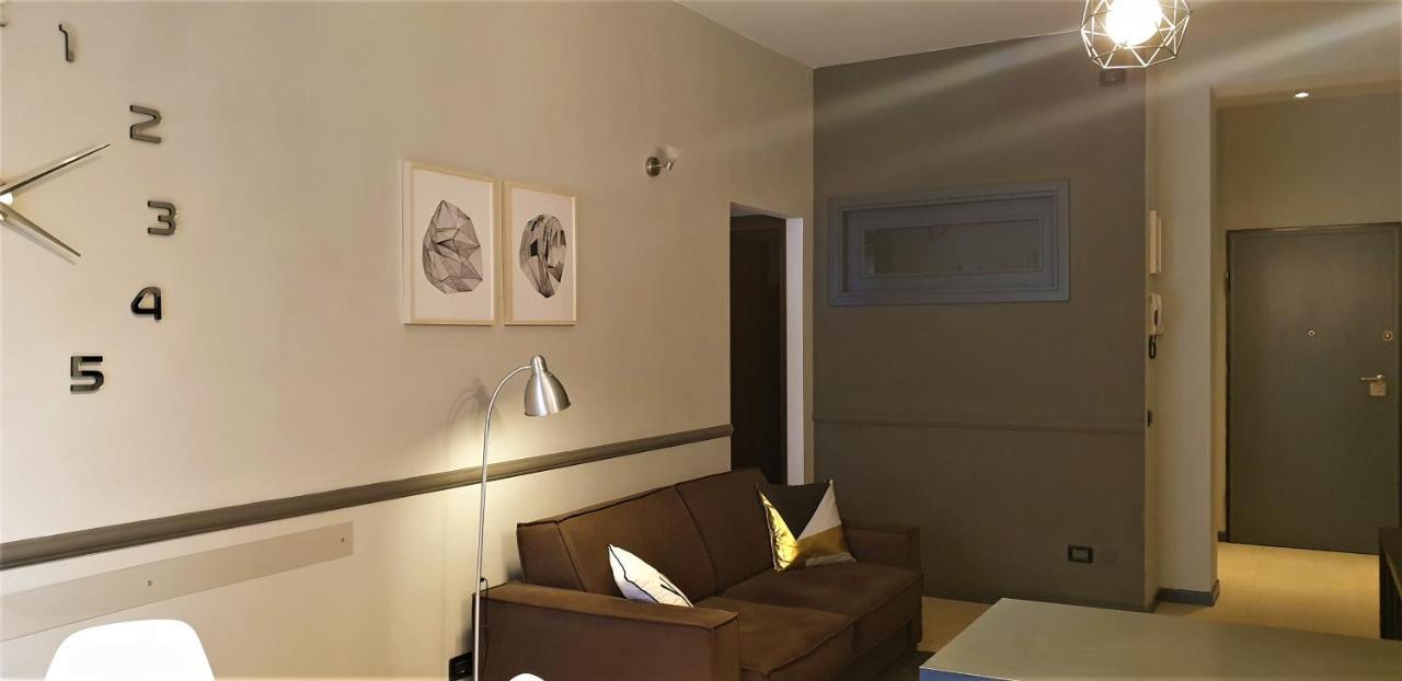 Welcome Brescia Apartments - Volta Bagian luar foto